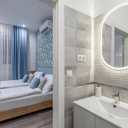 P50 Design - Hostaid * Budapest
