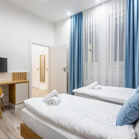 P50 Design - Hostaid Budapest